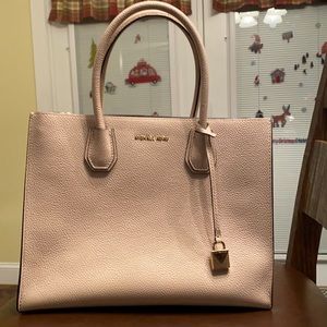 Authentic Leather Michael Kors bag